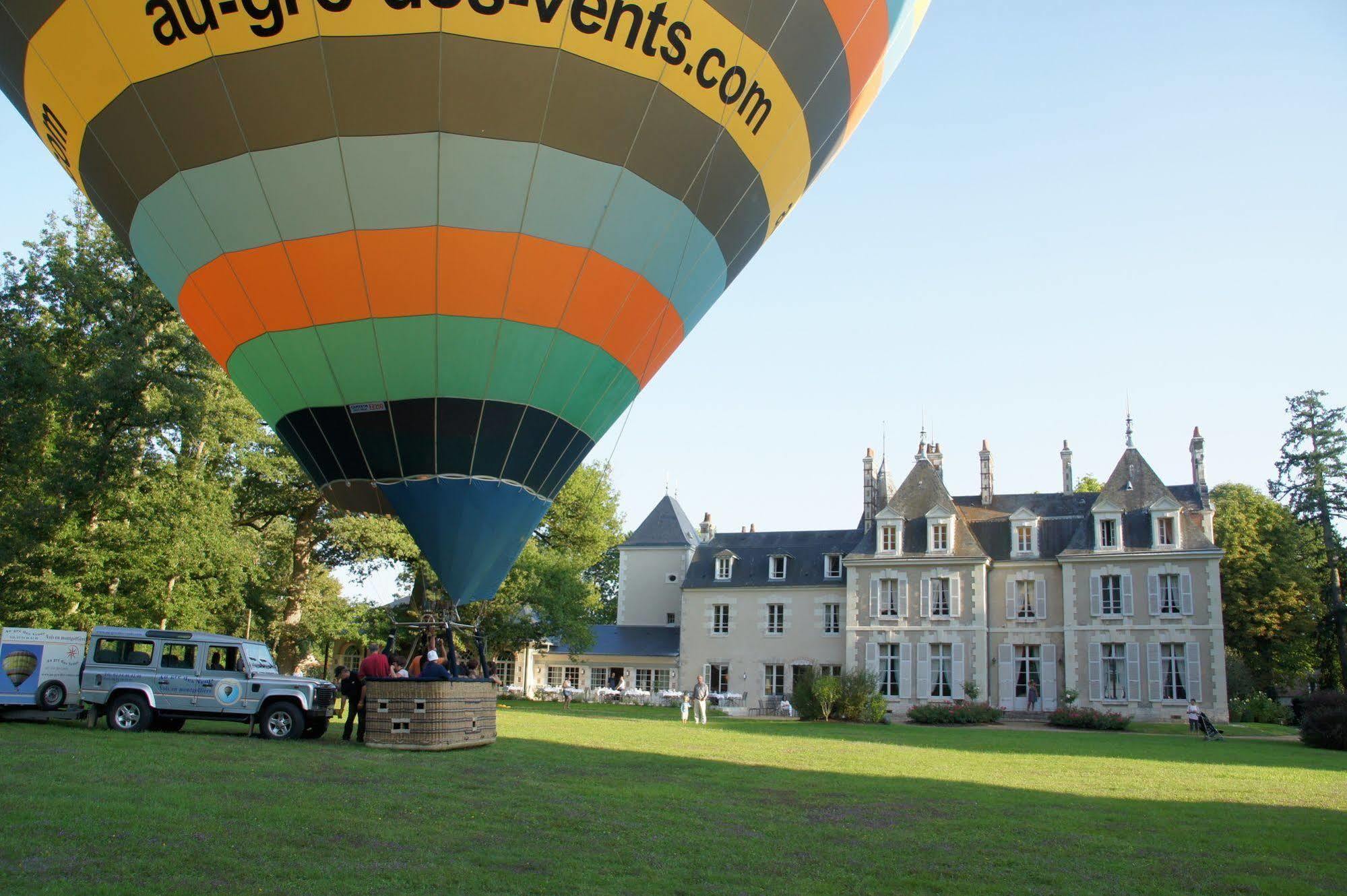 Chateau Du Breuil Hotel Cheverny Exterior photo